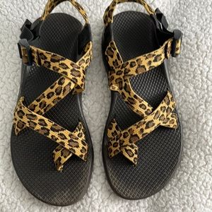Leopard print Chaco sandals, size 9, black base